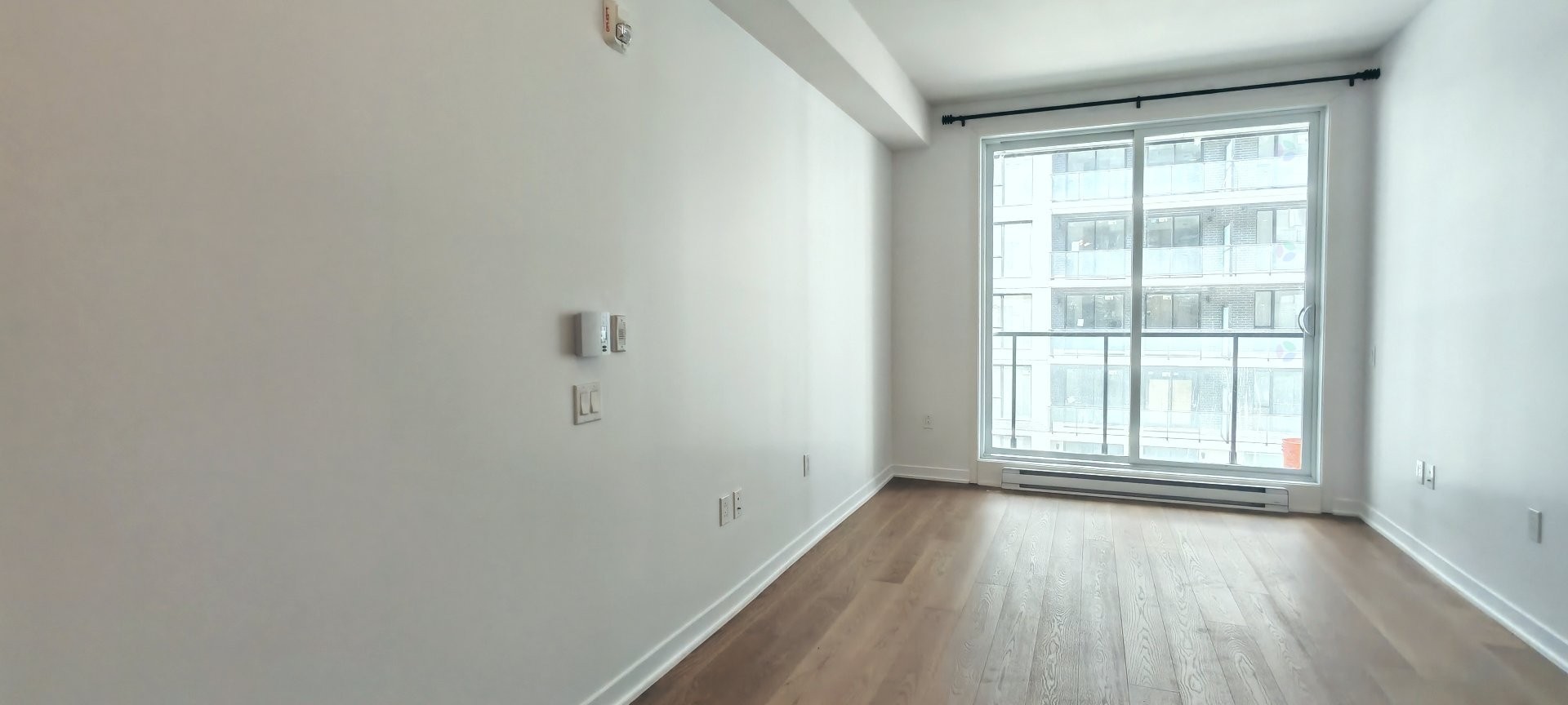 









1485


Rue des Bassins

, 405,
Montréal (Le Sud-Ouest),




QC
H3C1B7

