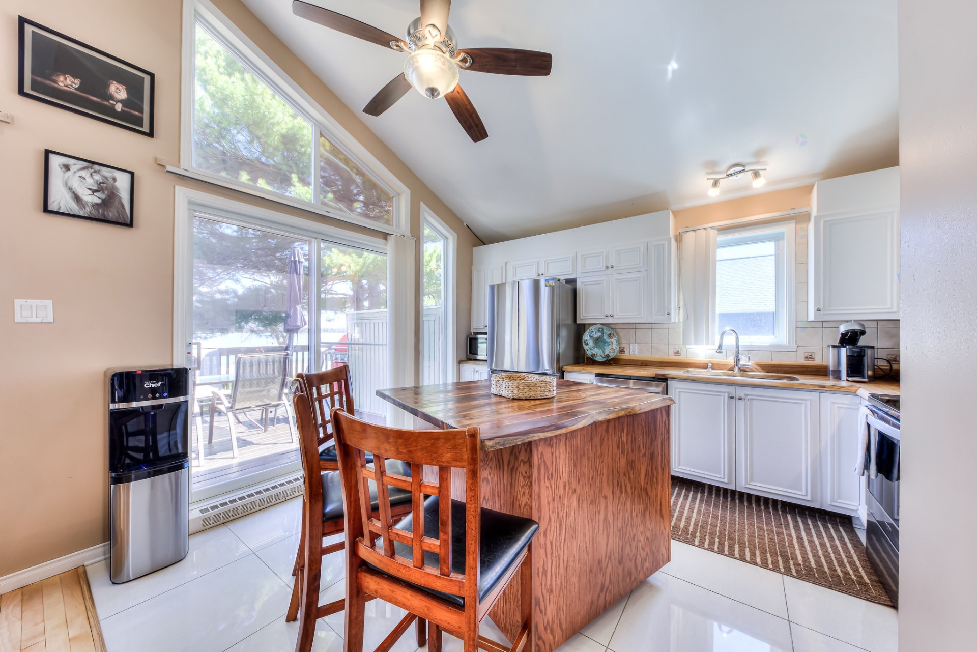









471


Av. de Venise O.

,
Venise-en-Québec,




QC
J0J2K0

