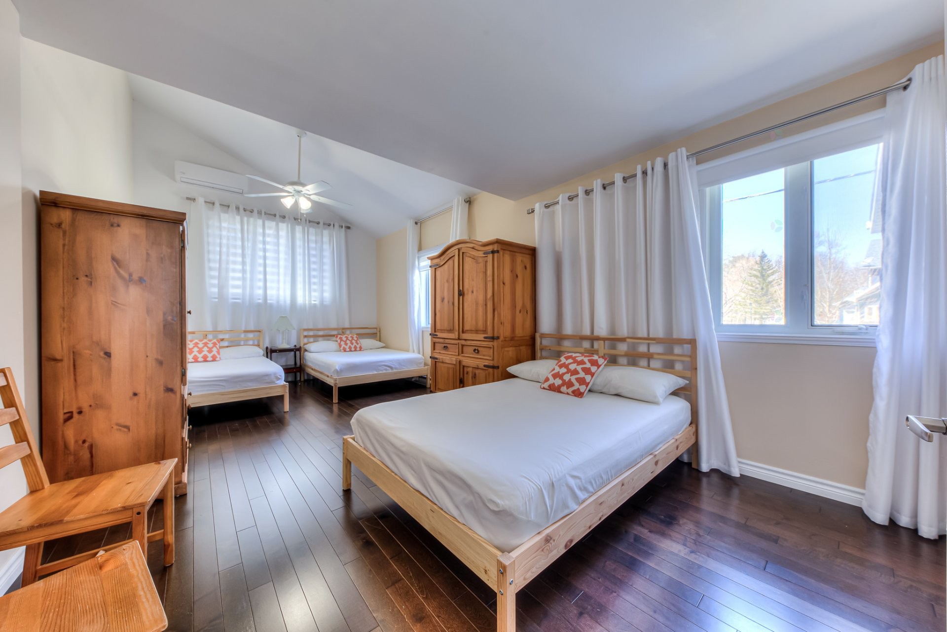 









471


Av. de Venise O.

,
Venise-en-Québec,




QC
J0J2K0

