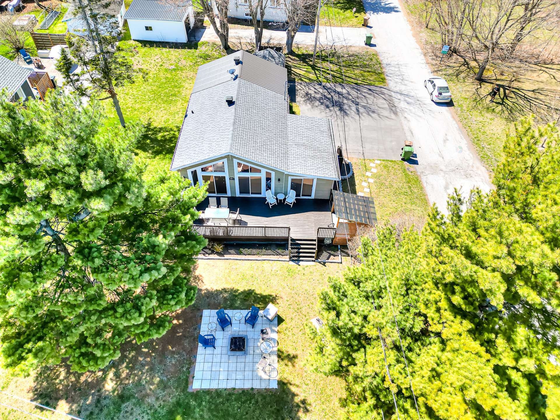 









471


Av. de Venise O.

,
Venise-en-Québec,




QC
J0J2K0

