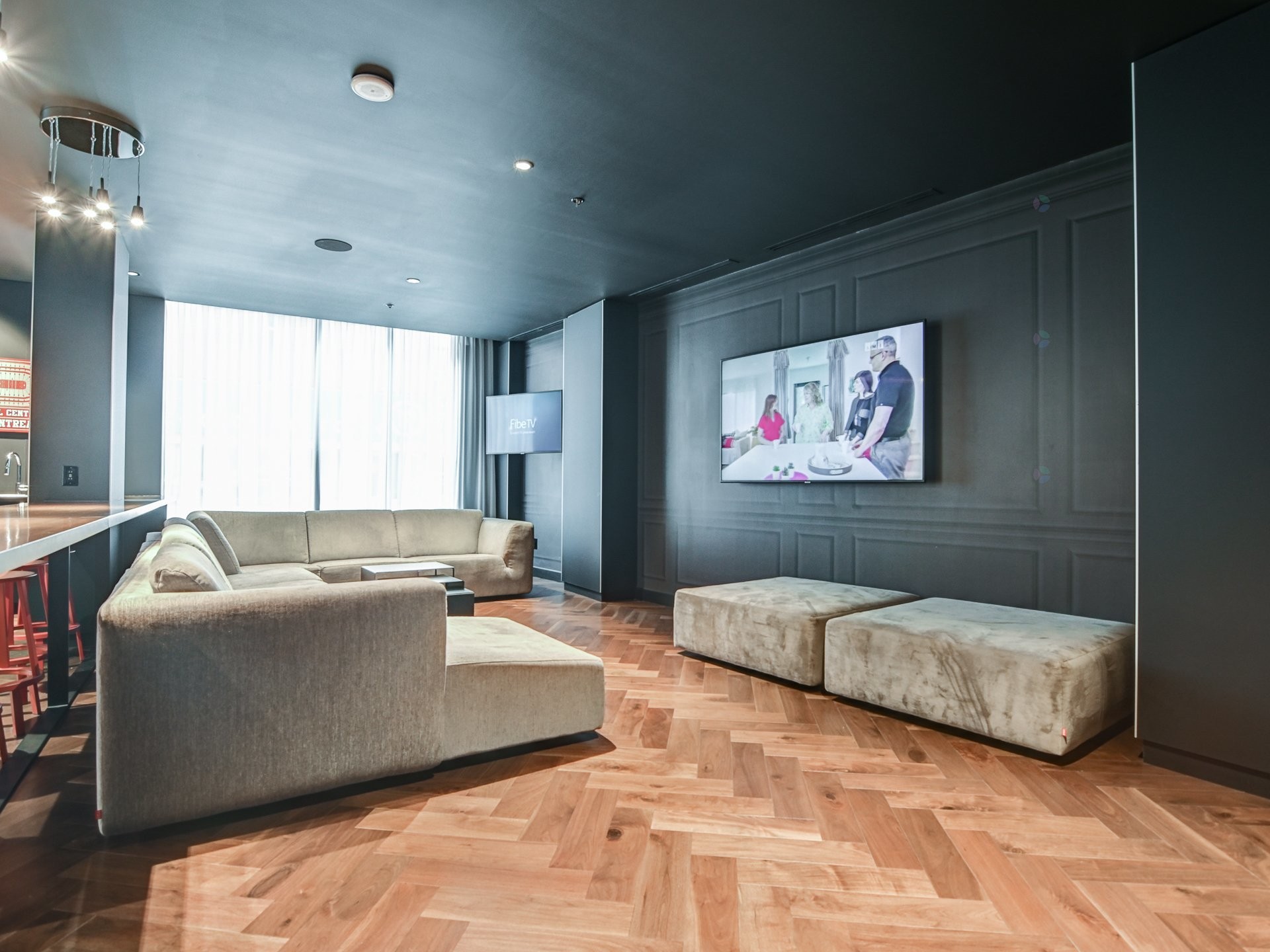 









1188


Rue St-Antoine O.

, 2801,
Montréal (Ville-Marie),




QC
H3C1B4

