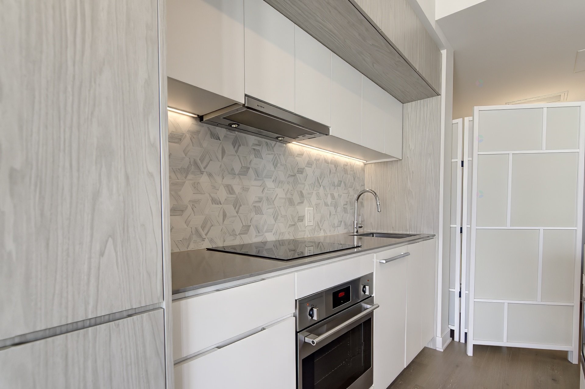 









1188


Rue St-Antoine O.

, 2801,
Montréal (Ville-Marie),




QC
H3C1B4

