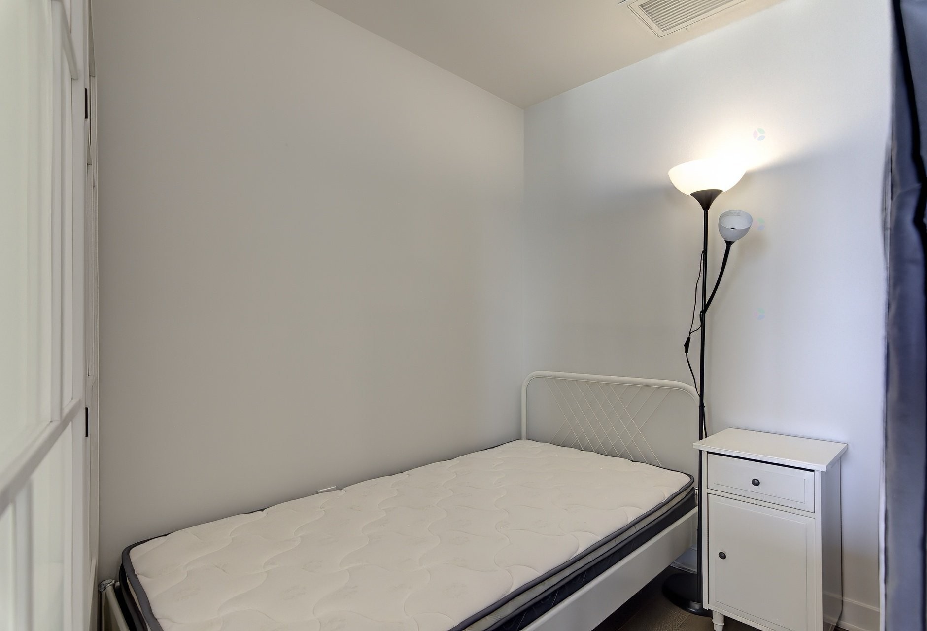 









1188


Rue St-Antoine O.

, 2801,
Montréal (Ville-Marie),




QC
H3C1B4

