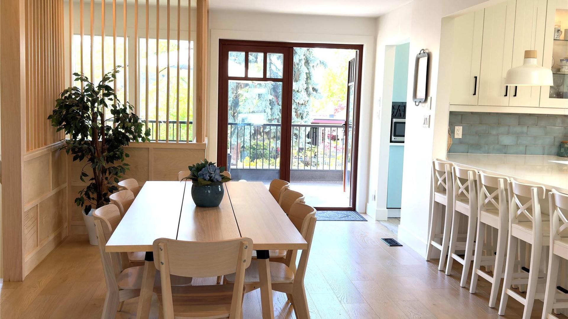 









338


Burne

Avenue,
Kelowna,




BC
V1Y 5P1

