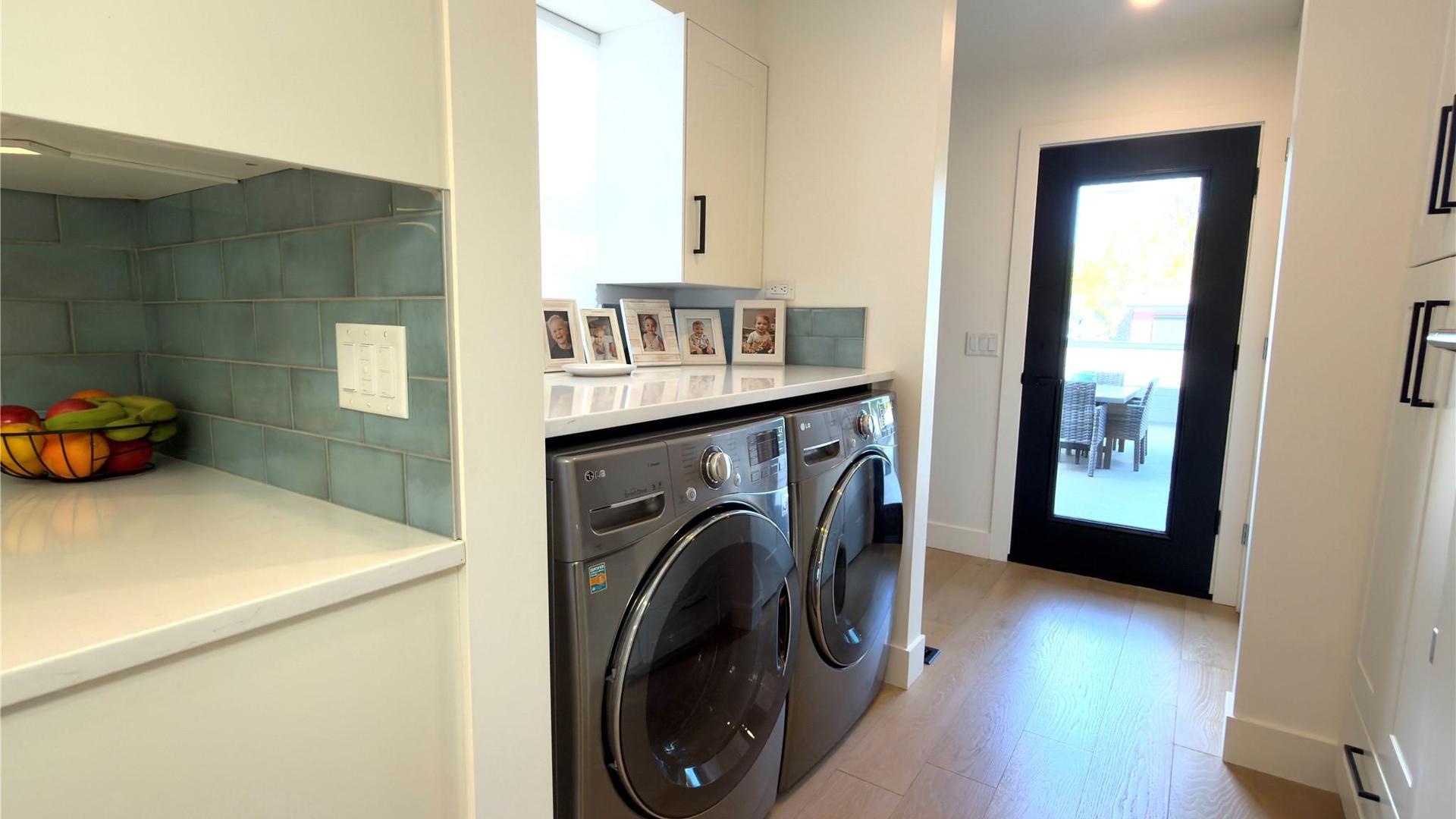 









338


Burne

Avenue,
Kelowna,




BC
V1Y 5P1

