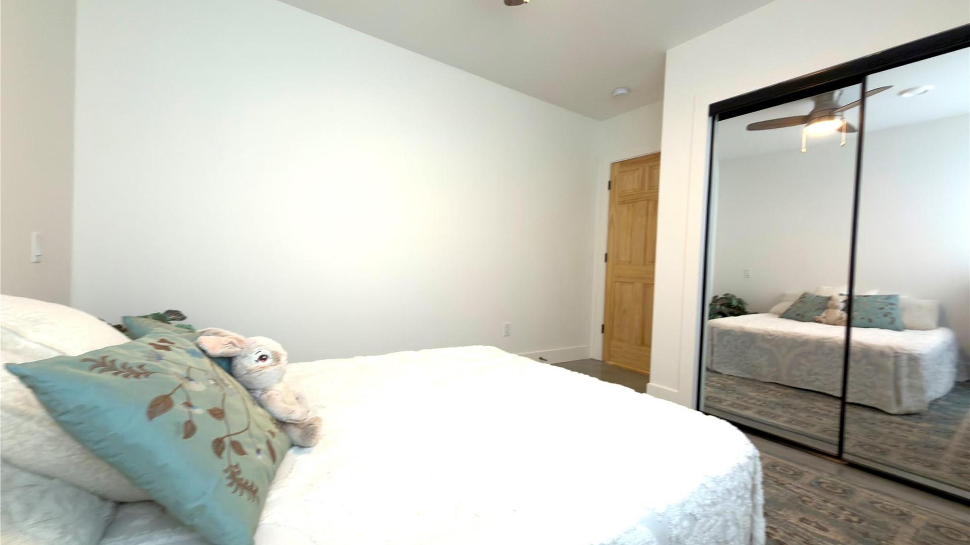 









338


Burne

Avenue,
Kelowna,




BC
V1Y 5P1

