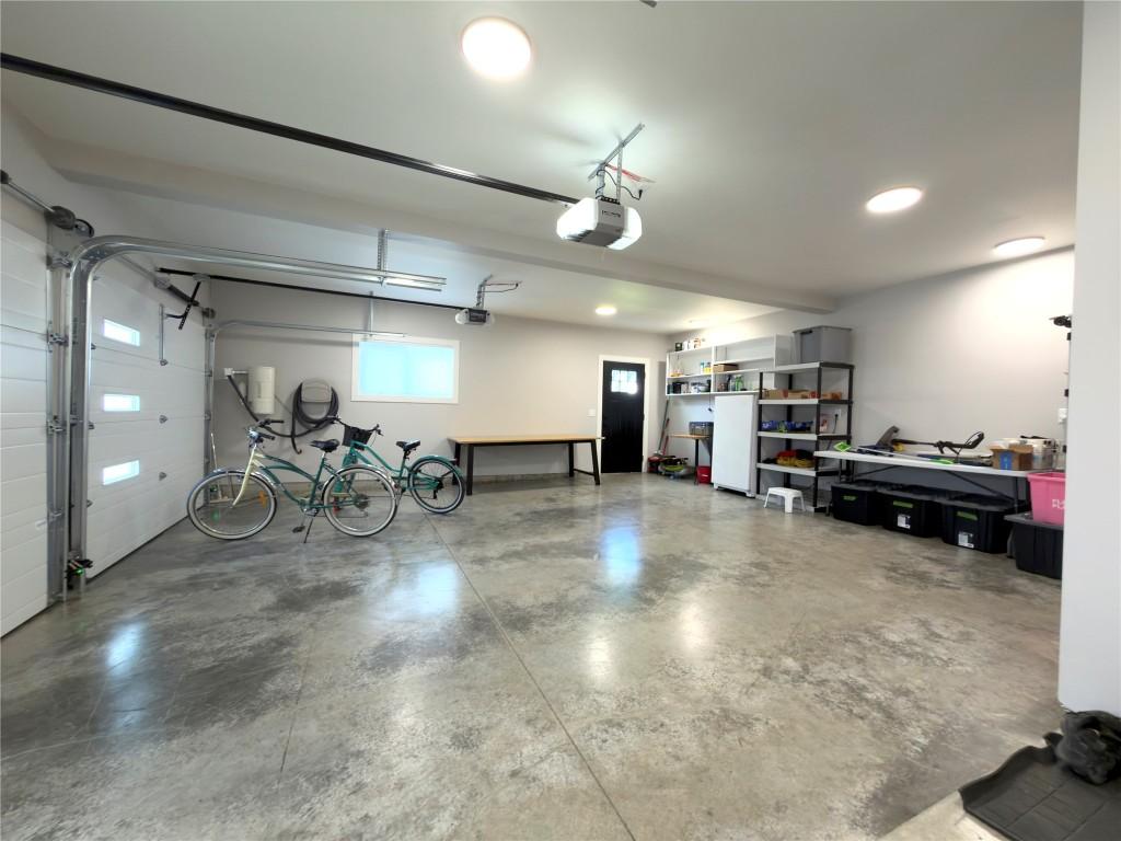 









338


Burne

Avenue,
Kelowna,




BC
V1Y 5P1

