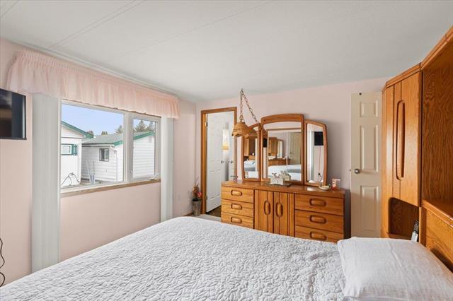 









20


Spine

DR,
Winnipeg,




MB
R2N 1C3

