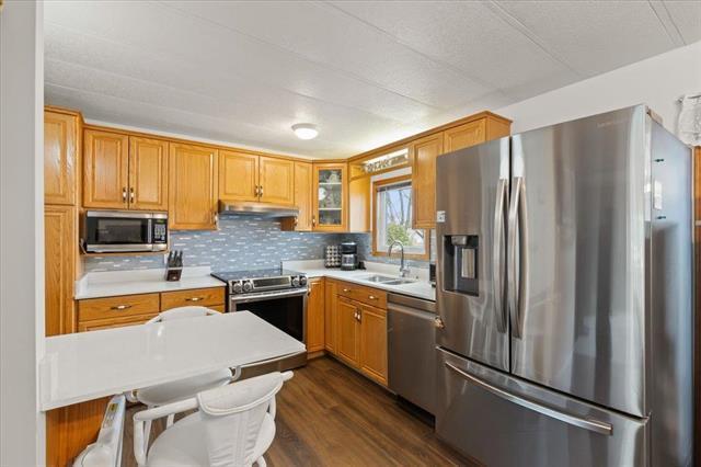 









20


Spine

DR,
Winnipeg,




MB
R2N 1C3

