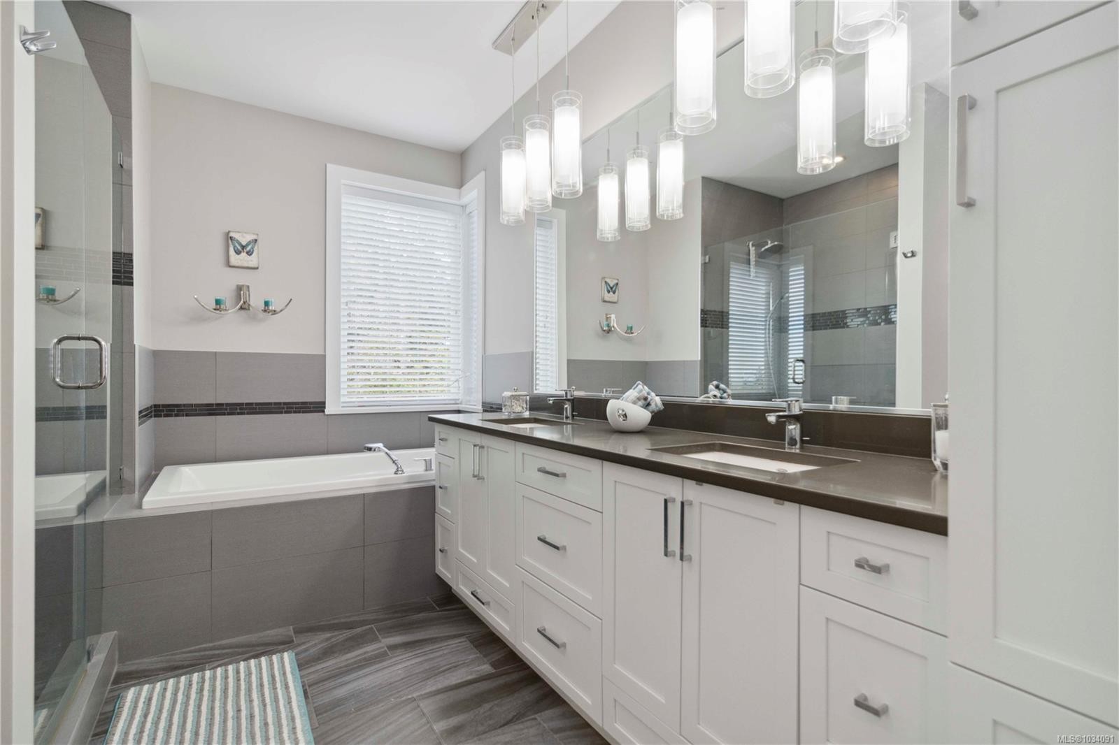 









708


Demel

Pl,
Colwood,




BC
V9C 3L6

