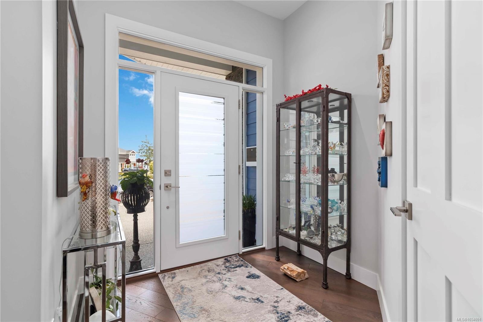 









708


Demel

Pl,
Colwood,




BC
V9C 3L6

