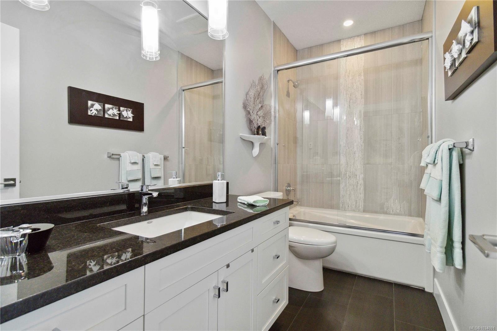 









708


Demel

Pl,
Colwood,




BC
V9C 3L6

