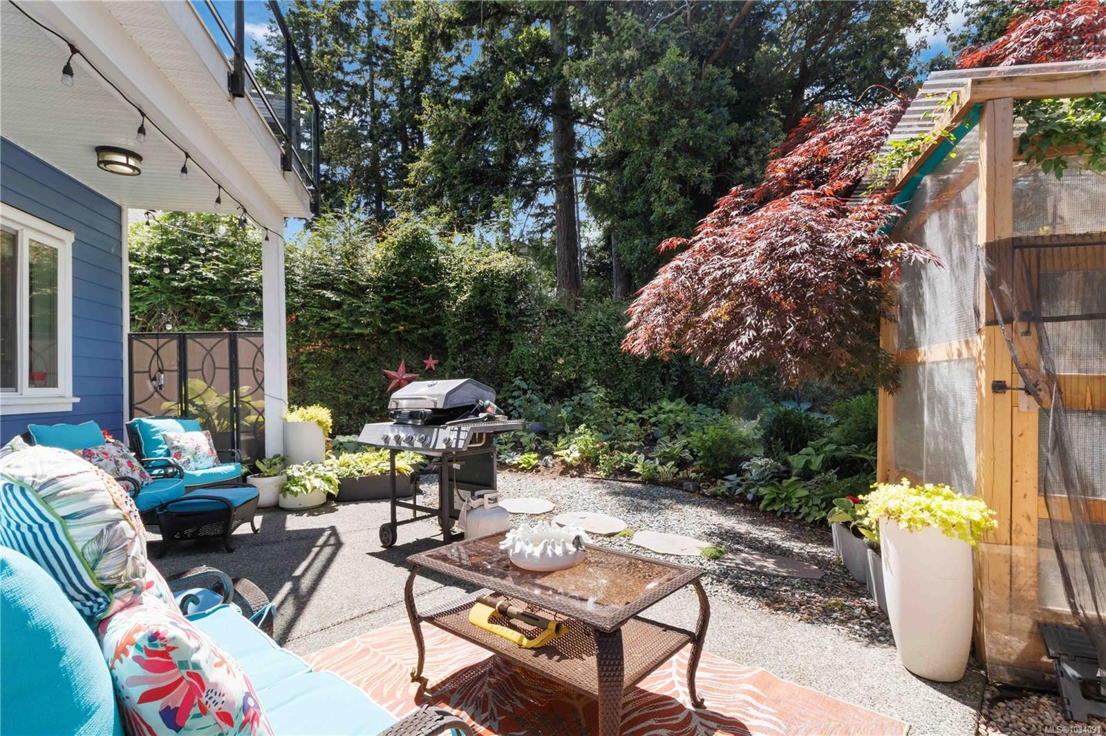 









708


Demel

Pl,
Colwood,




BC
V9C 3L6

