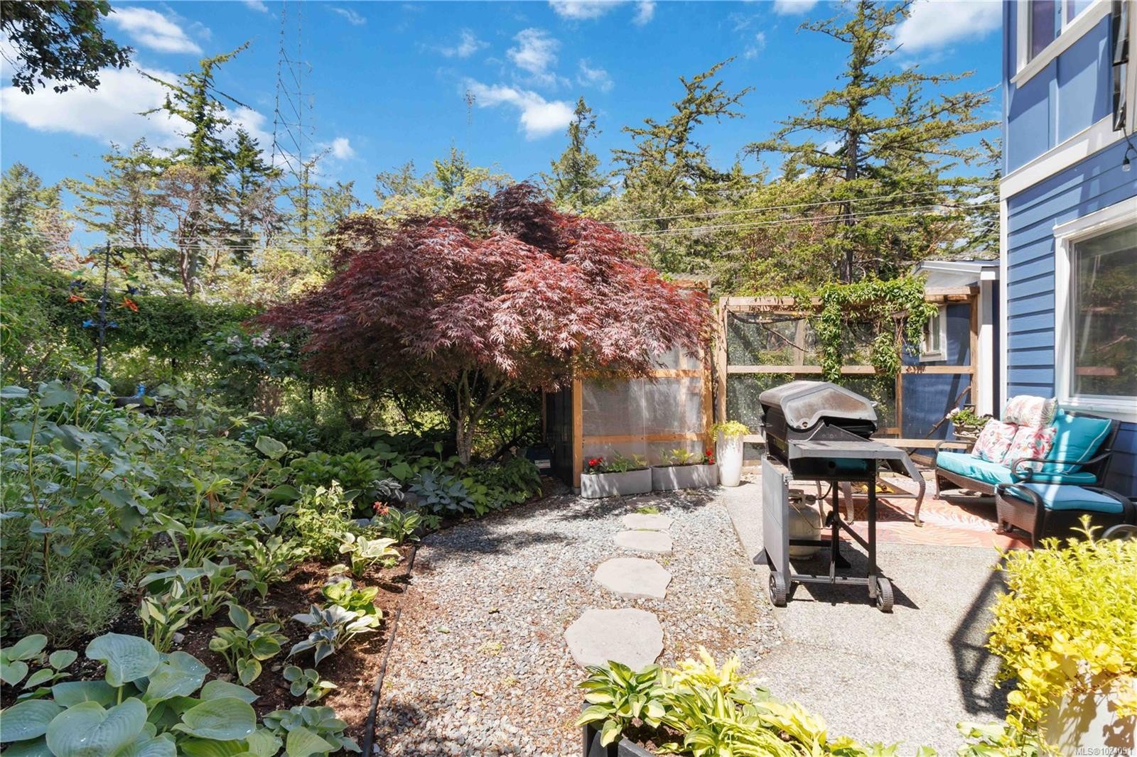 









708


Demel

Pl,
Colwood,




BC
V9C 3L6


