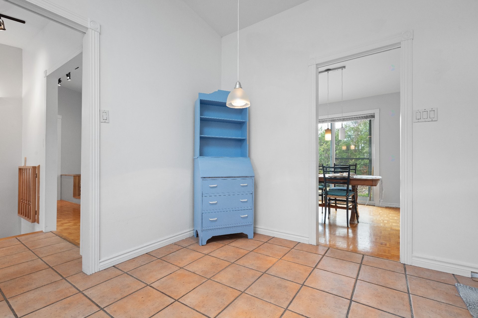 









78


Av. du Lac

,
Sainte-Julie,




QC
J3E2Y9

