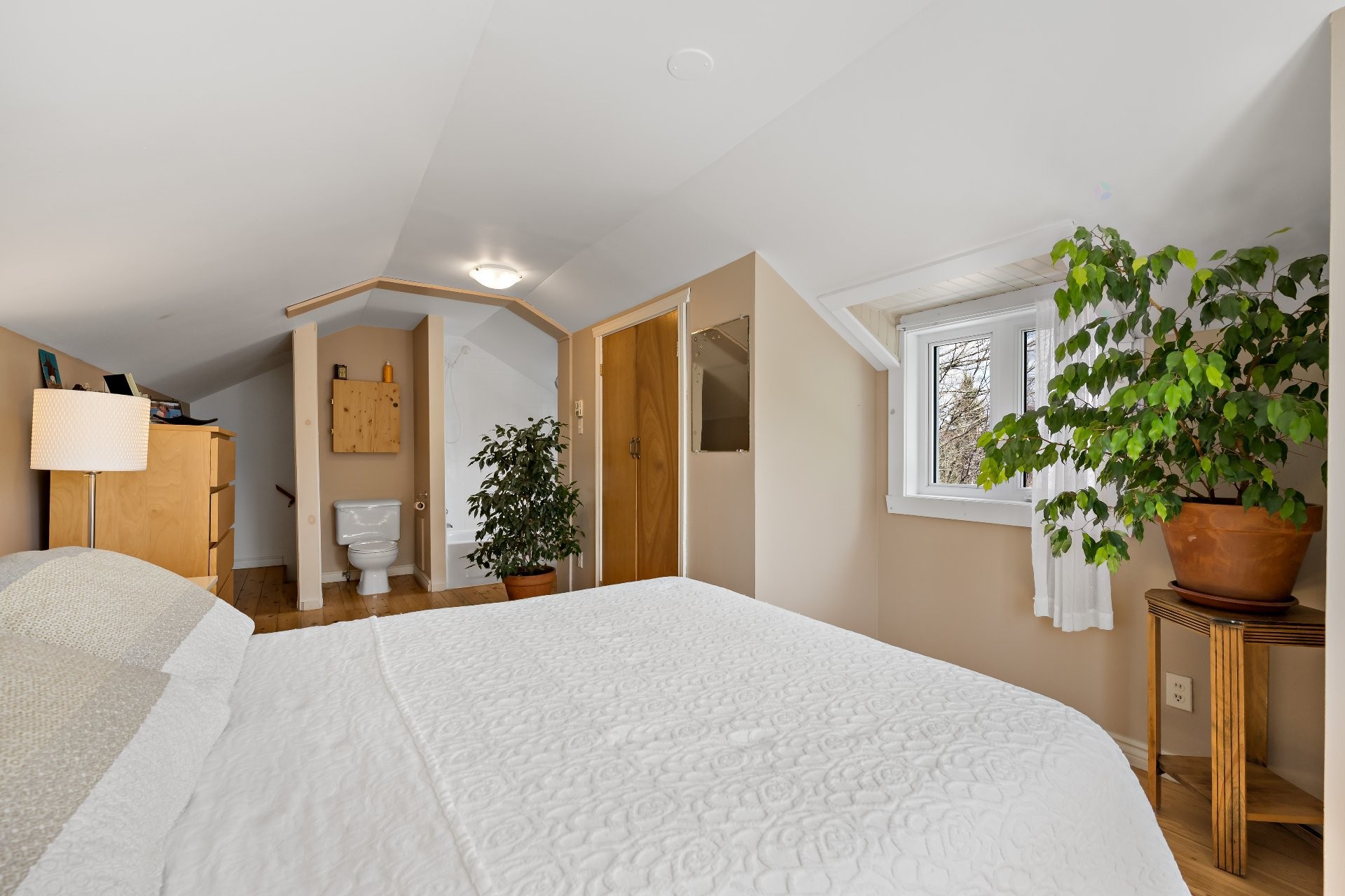 









521Z


Mtée Major

,
Boileau,







QC
J0V1N0

