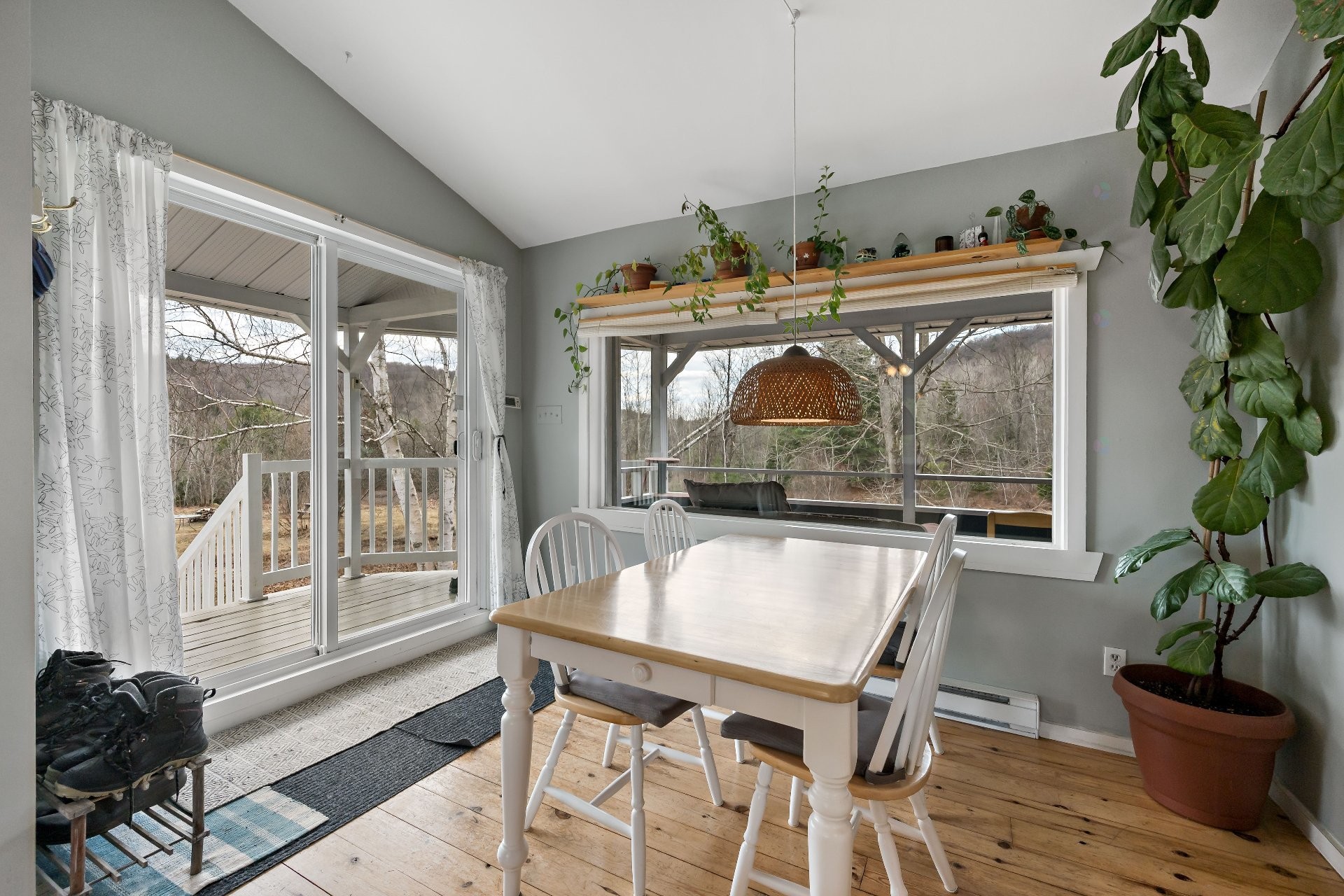 









521Z


Mtée Major

,
Boileau,







QC
J0V1N0

