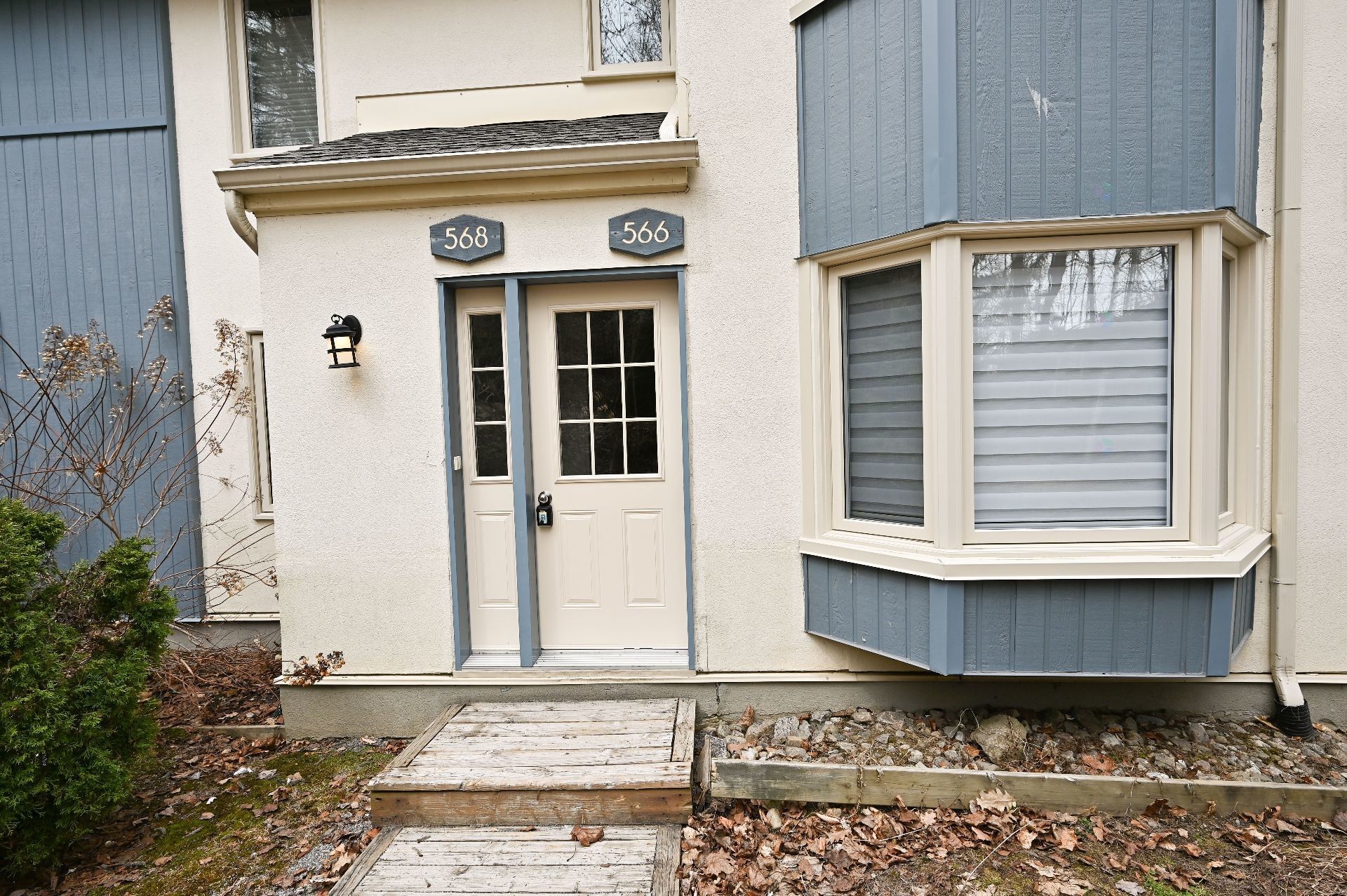 









566


Ch. du Skieur

,
Piedmont,




QC
J0R1R3

