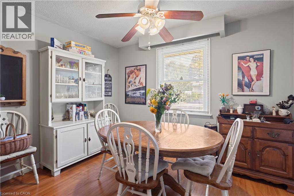 












179 VANCOUVER Street

,
London,




Ontario
N5W4R5

