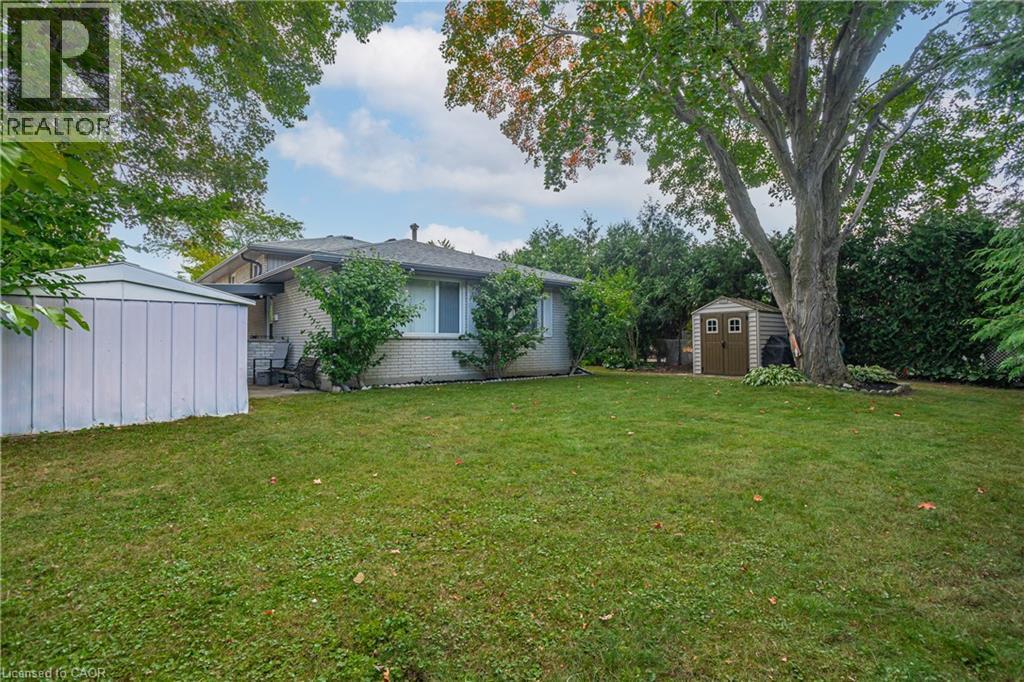 












179 VANCOUVER Street

,
London,




Ontario
N5W4R5


