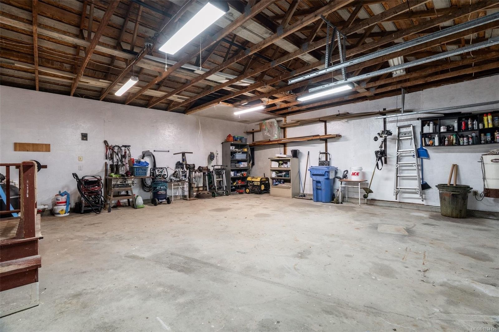 









2595


Amanda

Pl,
Sooke,




BC
V9Z 0K3

