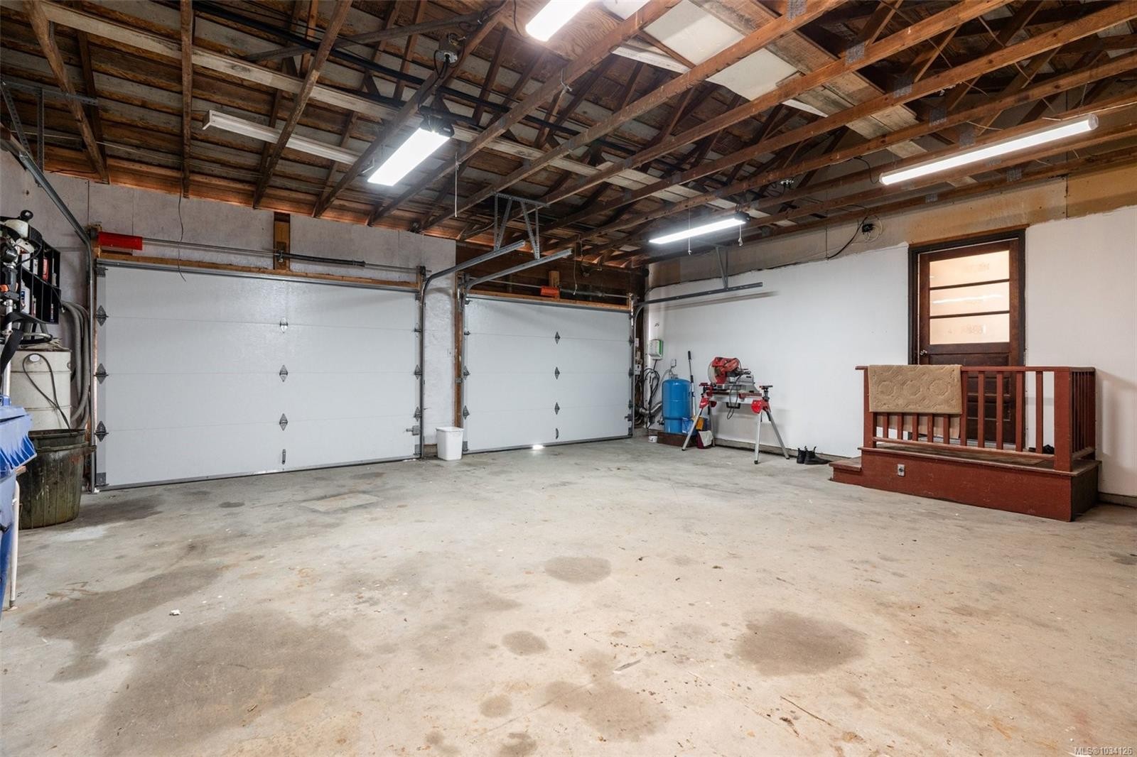 









2595


Amanda

Pl,
Sooke,




BC
V9Z 0K3

