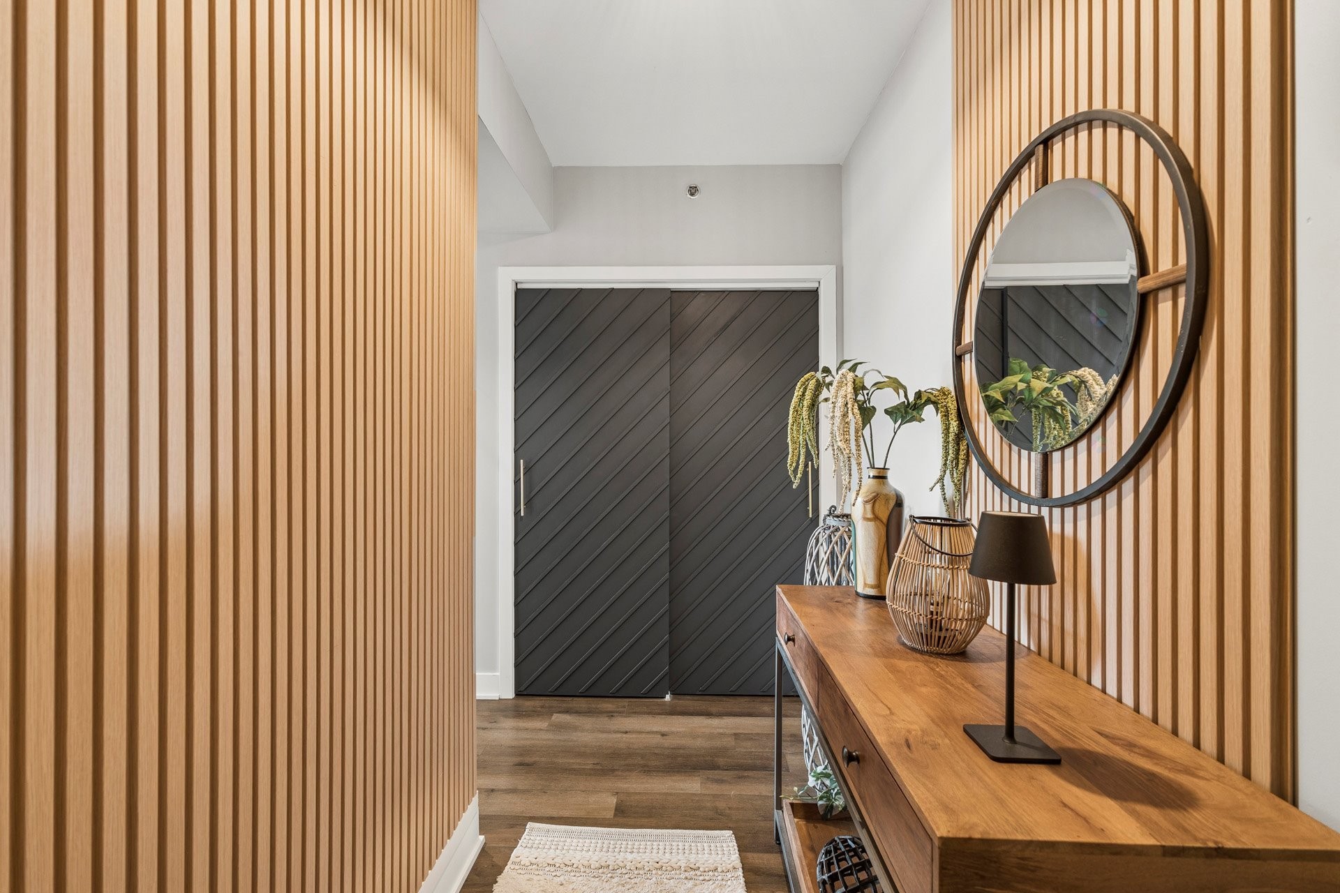 









170


Rue Principale

, 502,
Saint-Zotique,




QC
J0P1Z0

