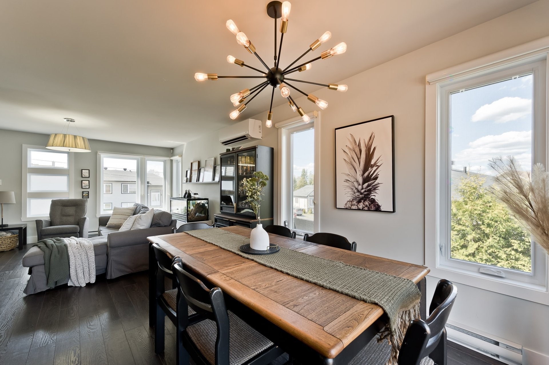 









1326


Rue Adélard-Dumas

,
Sherbrooke (Fleurimont),




QC
J1E4M5

