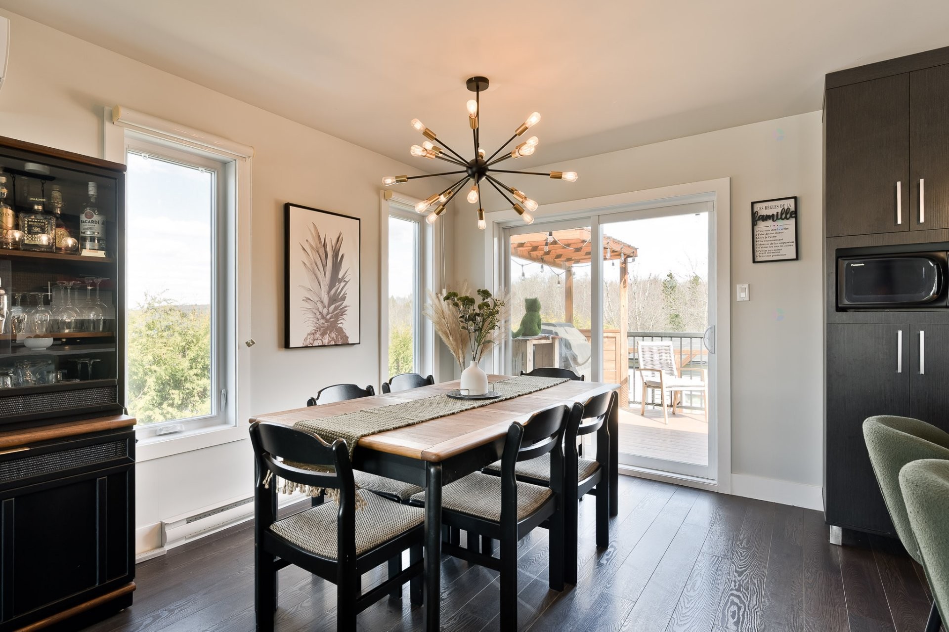 









1326


Rue Adélard-Dumas

,
Sherbrooke (Fleurimont),




QC
J1E4M5

