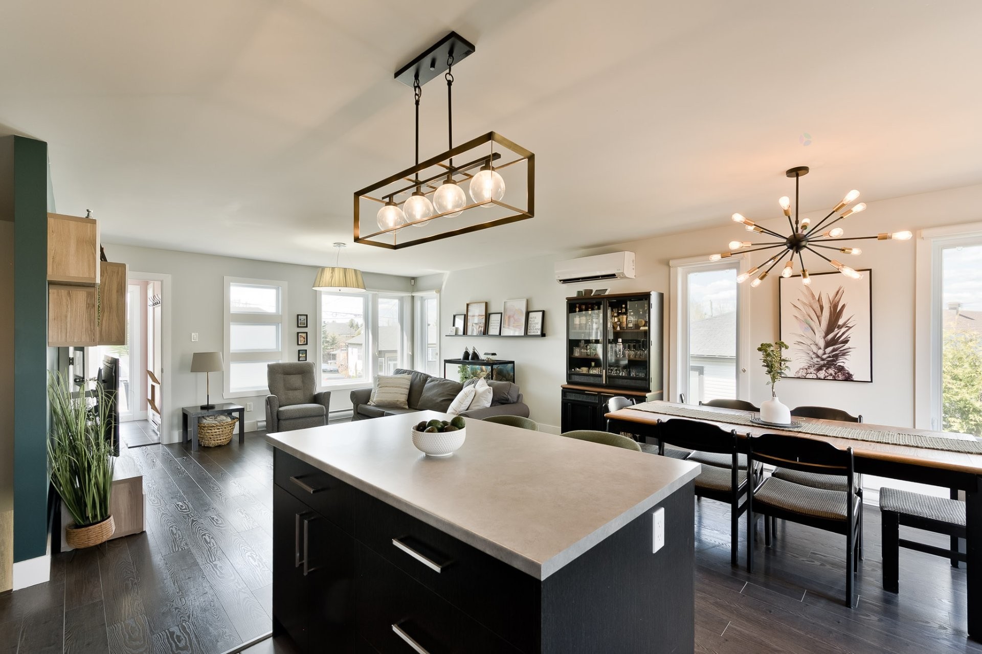 









1326


Rue Adélard-Dumas

,
Sherbrooke (Fleurimont),




QC
J1E4M5

