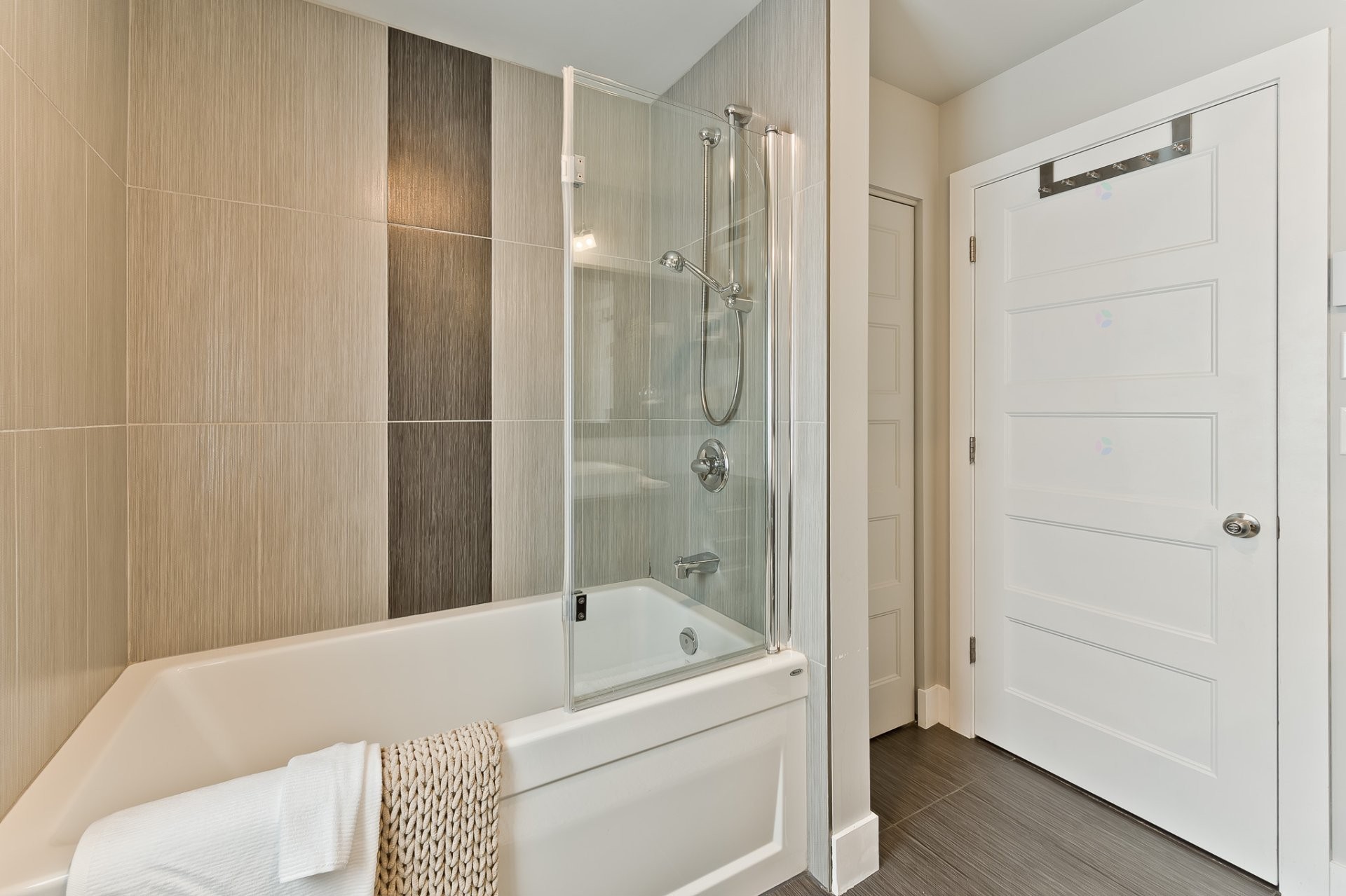 









1326


Rue Adélard-Dumas

,
Sherbrooke (Fleurimont),




QC
J1E4M5


