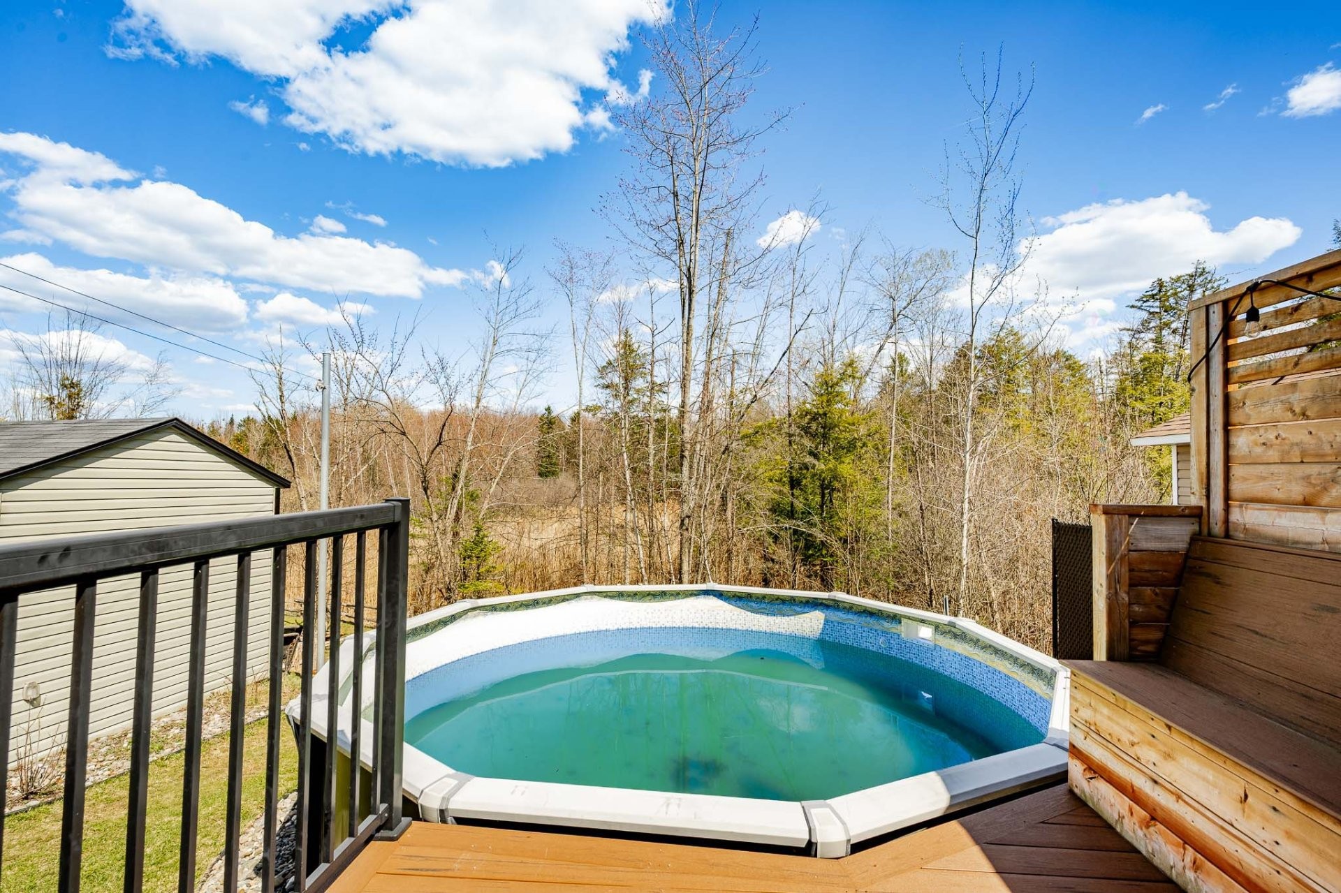 









1326


Rue Adélard-Dumas

,
Sherbrooke (Fleurimont),




QC
J1E4M5

