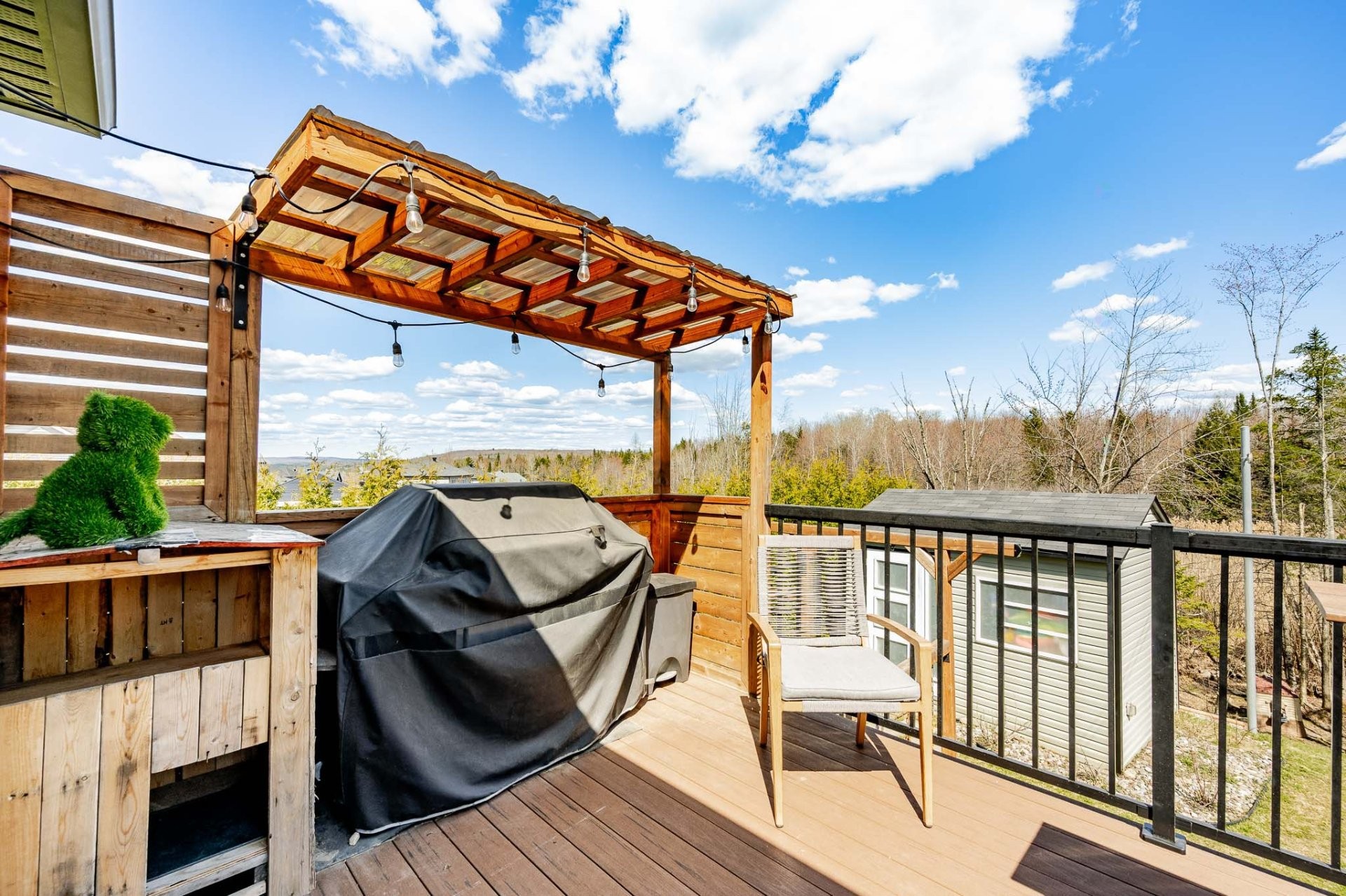 









1326


Rue Adélard-Dumas

,
Sherbrooke (Fleurimont),




QC
J1E4M5

