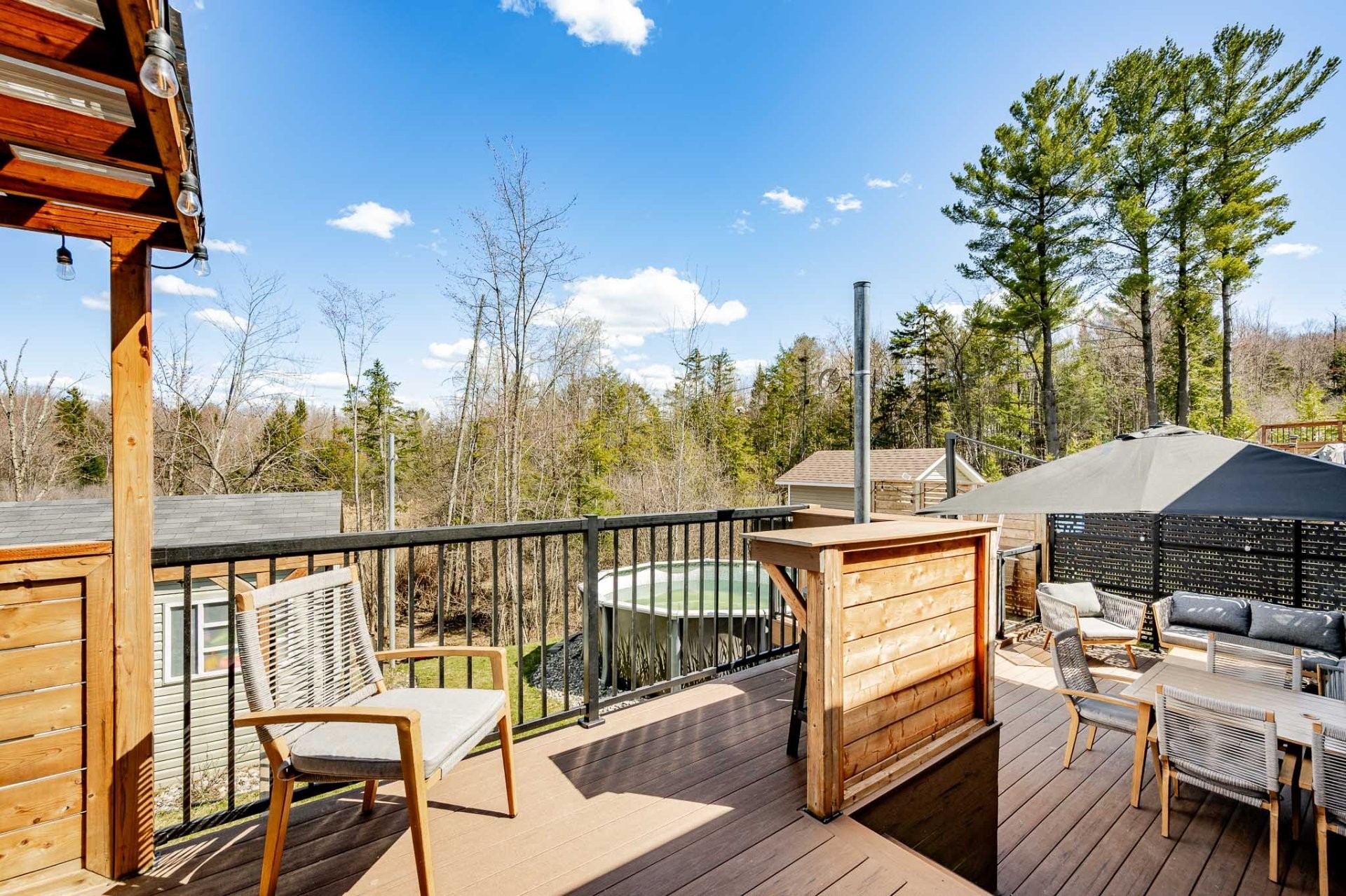 









1326


Rue Adélard-Dumas

,
Sherbrooke (Fleurimont),




QC
J1E4M5

