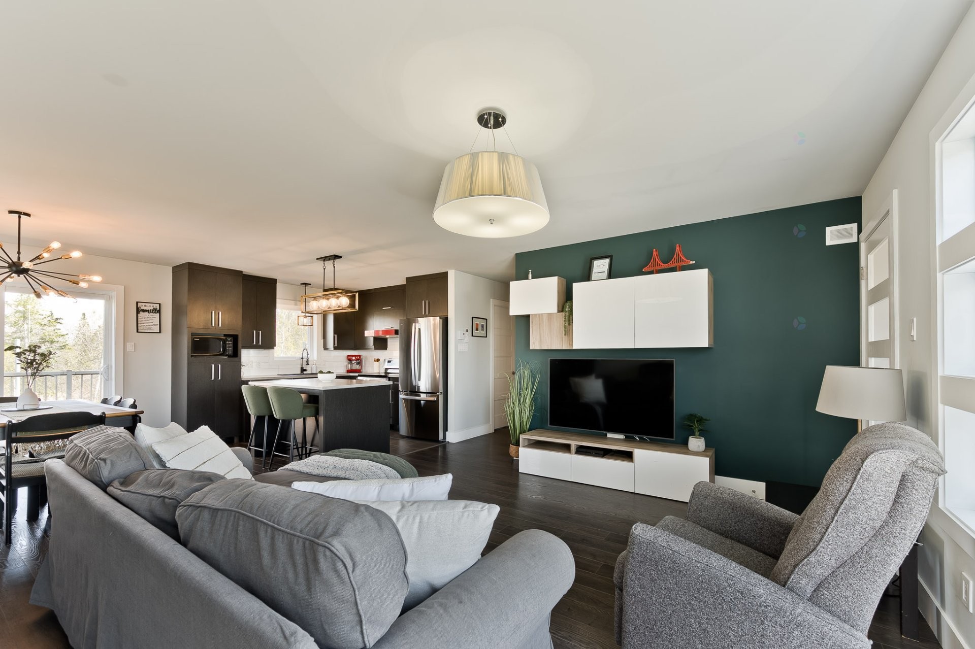 









1326


Rue Adélard-Dumas

,
Sherbrooke (Fleurimont),




QC
J1E4M5

