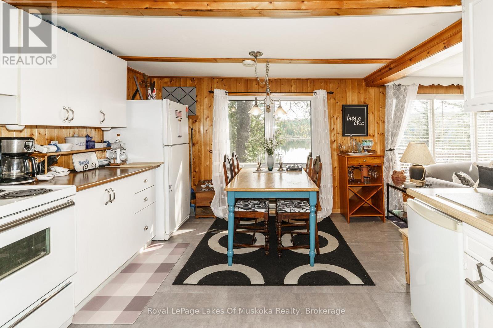 












1119 GRIST MILL LANE

,
Algonquin Highlands (Livingstone),




Ontario
P0A1E0

