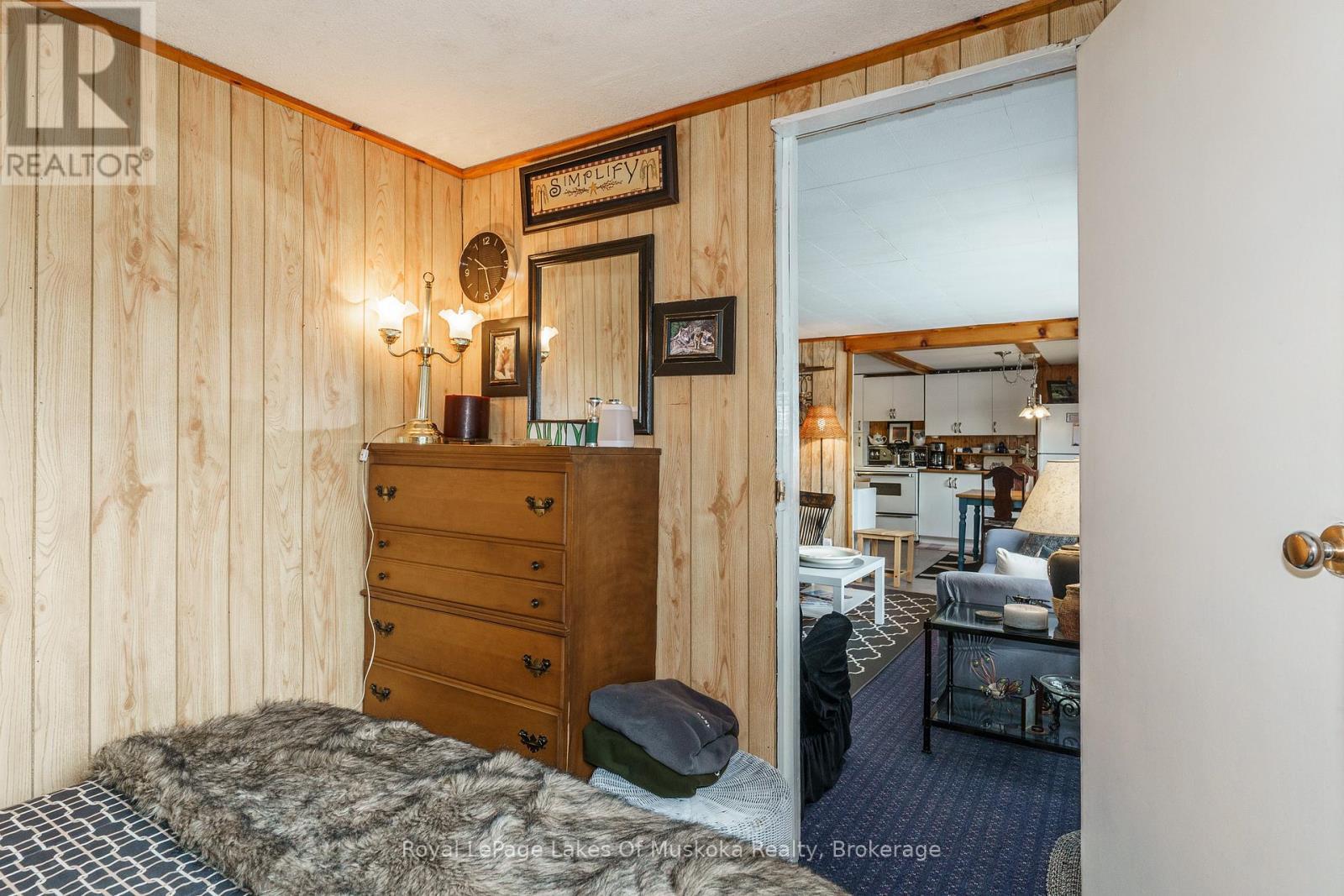 












1119 GRIST MILL LANE

,
Algonquin Highlands (Livingstone),




Ontario
P0A1E0

