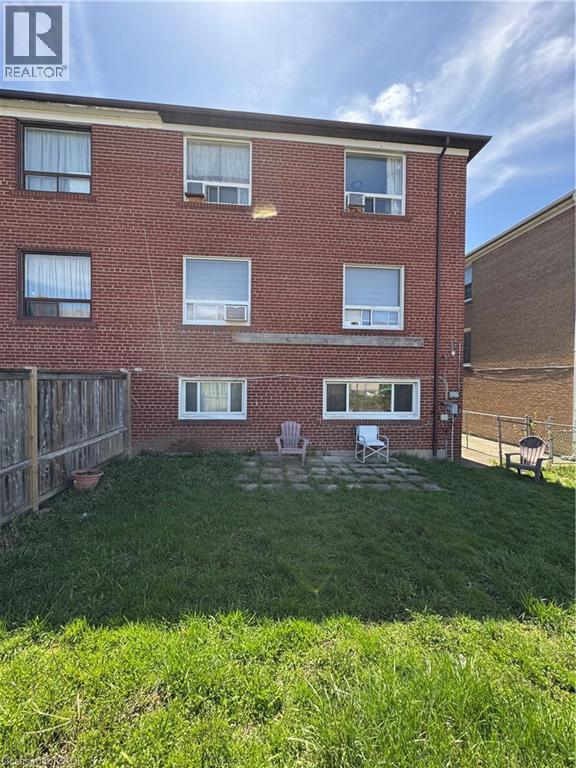 












1364 WILSON Avenue Unit# 4

,
Toronto,




Ontario
M3M1H8

