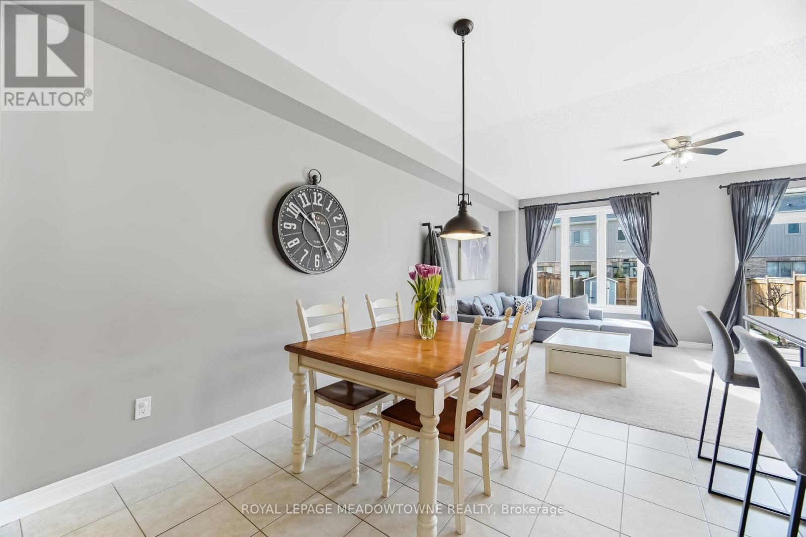 












21 SHARPE CRESCENT

,
New Tecumseth,




Ontario
L0G1W0


