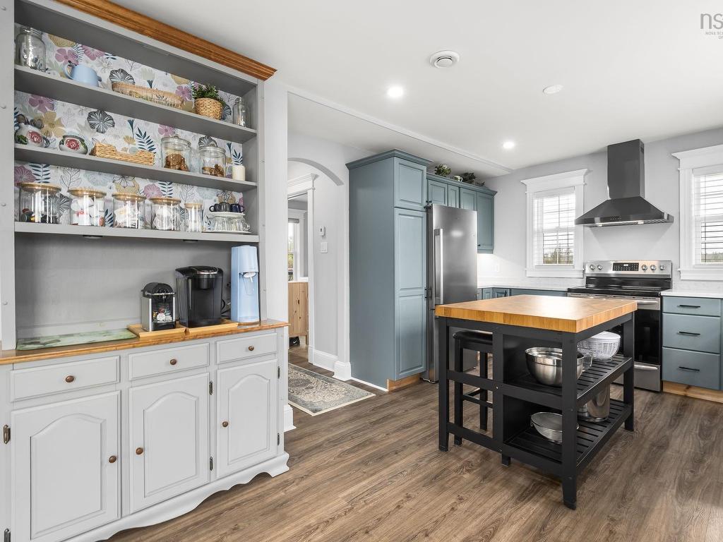 












145 Yellowleaf Lane

,
Portuguese Cove,




NS
B3V 0E7

