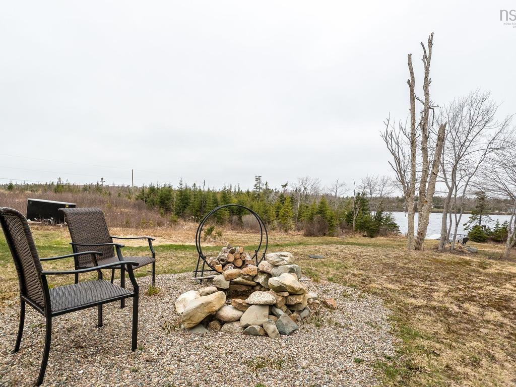 












145 Yellowleaf Lane

,
Portuguese Cove,




NS
B3V 0E7

