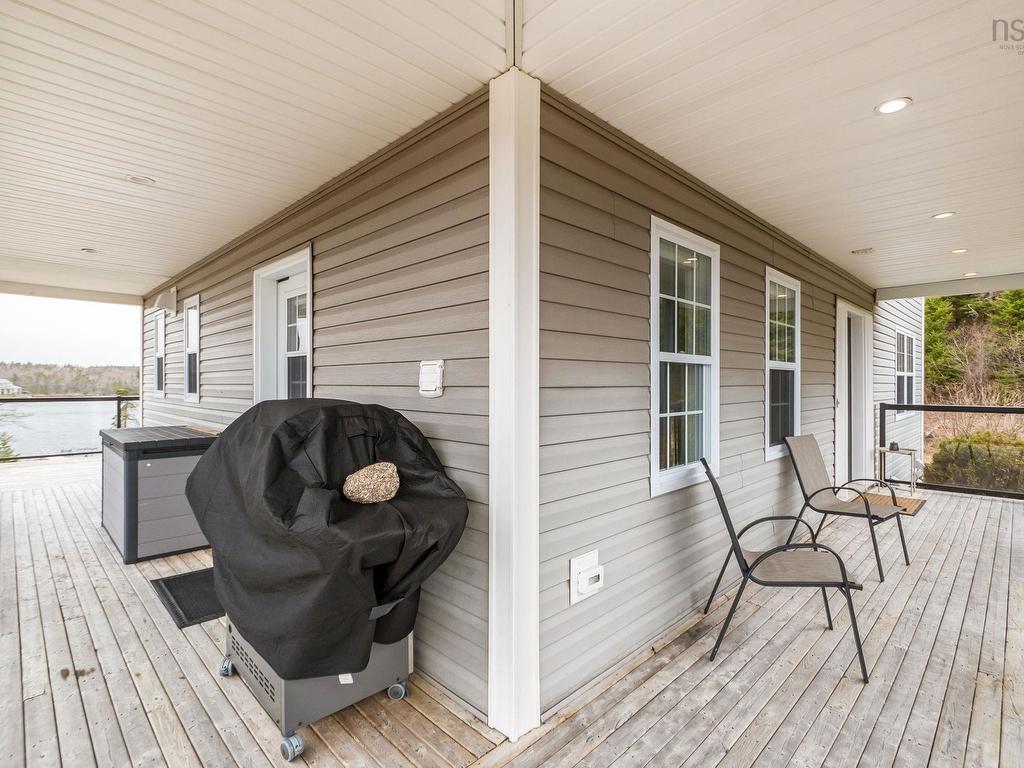 












145 Yellowleaf Lane

,
Portuguese Cove,




NS
B3V 0E7

