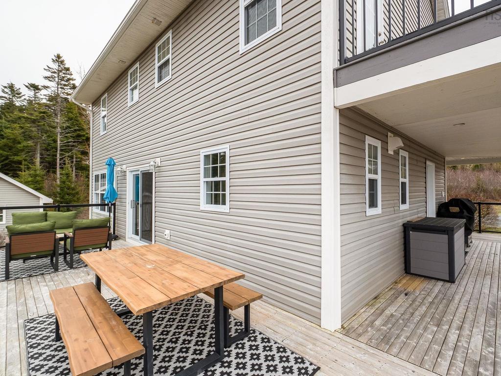 












145 Yellowleaf Lane

,
Portuguese Cove,




NS
B3V 0E7

