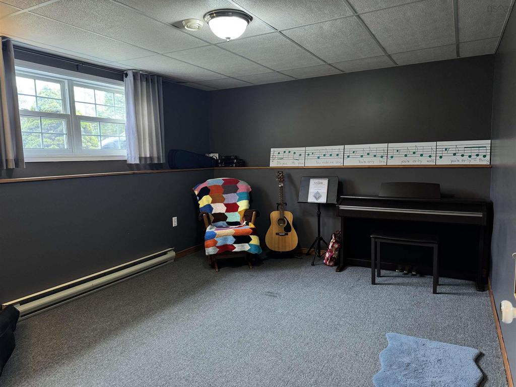 












11 Vernon Street

,
Valley,




NS
B6L 4N3

