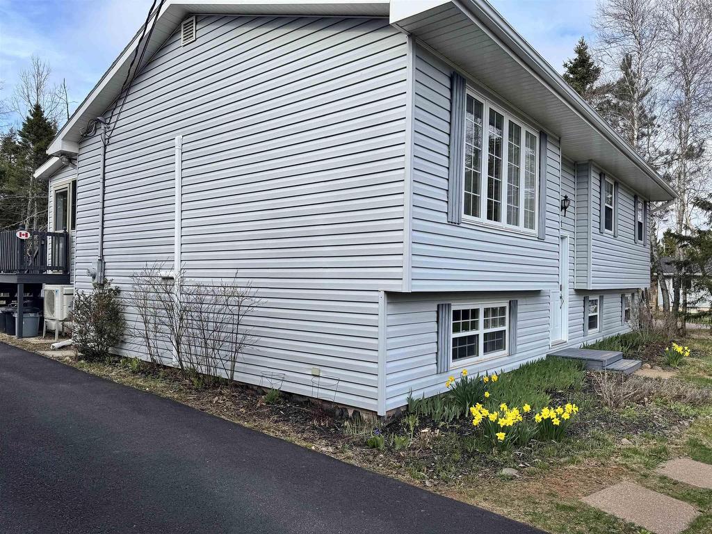 












11 Vernon Street

,
Valley,




NS
B6L 4N3

