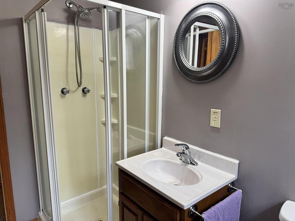












11 Vernon Street

,
Valley,




NS
B6L 4N3

