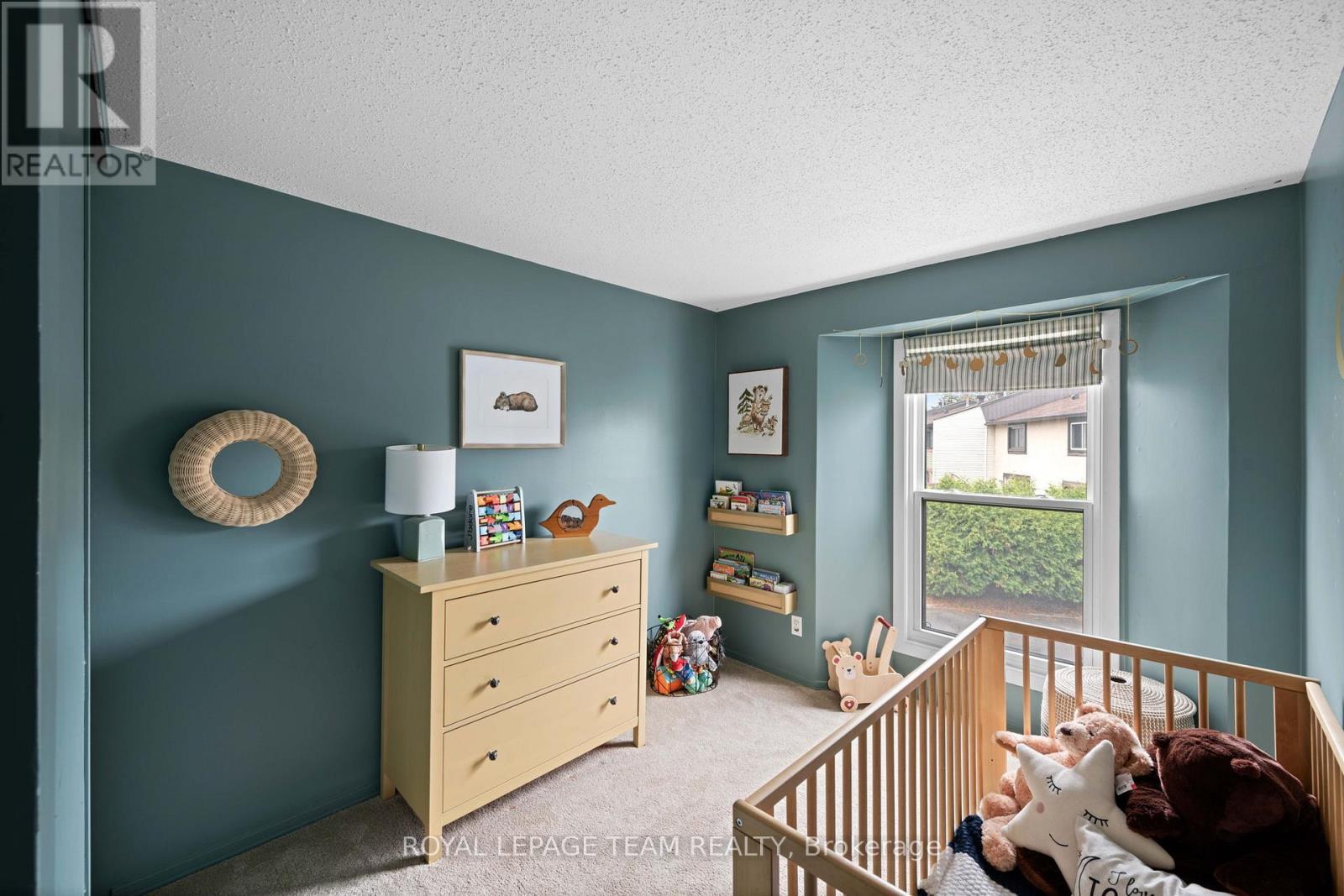 












42 - 1257 PRIORY LANE

,
Ottawa,




Ontario
K1C1Z8


