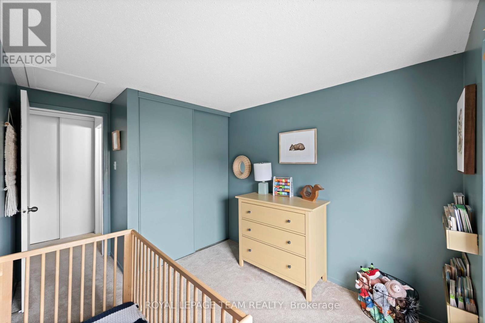 












42 - 1257 PRIORY LANE

,
Ottawa,




Ontario
K1C1Z8

