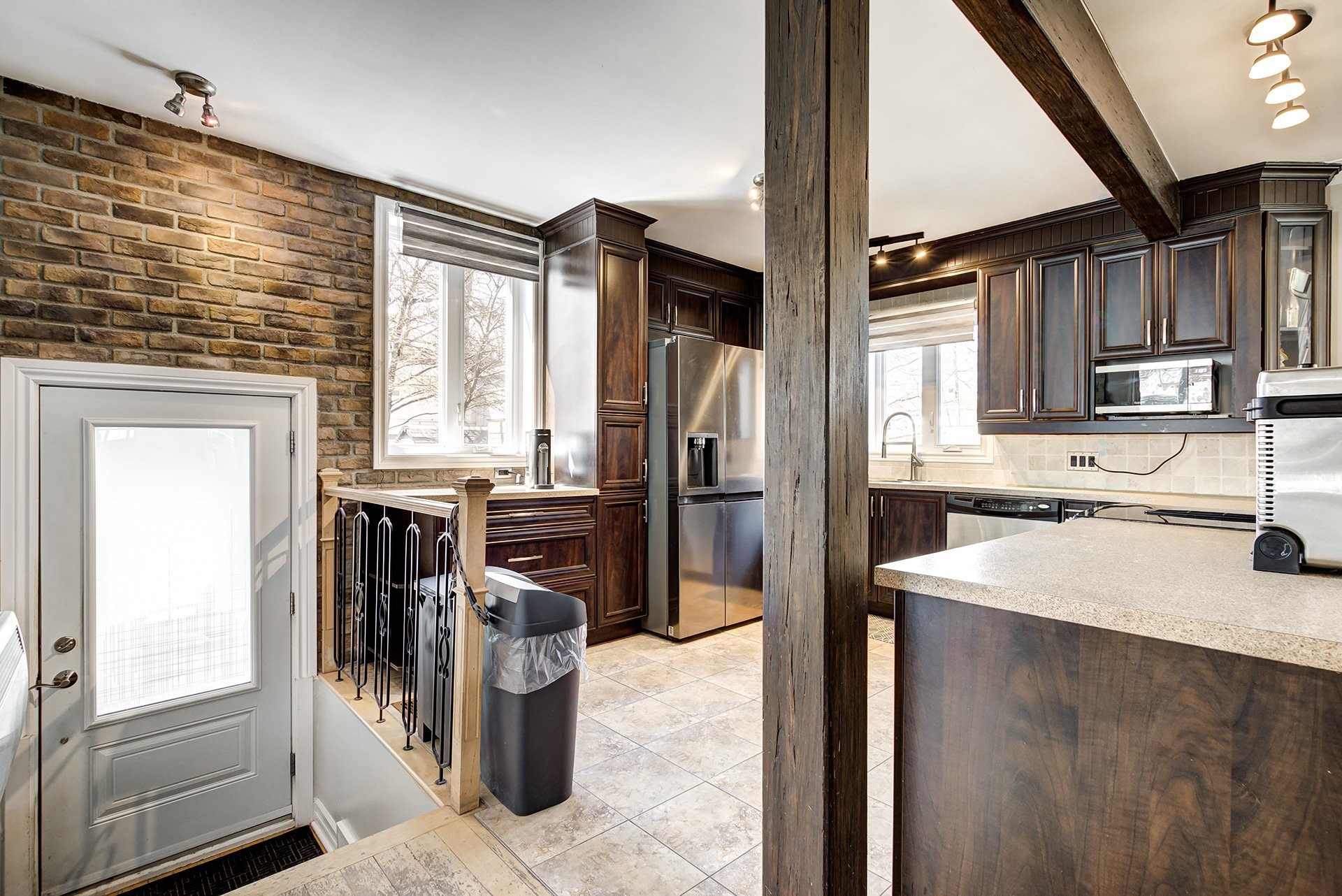 









36


Av. Dubé

,
Montréal-Est,




QC
H1B4W6

