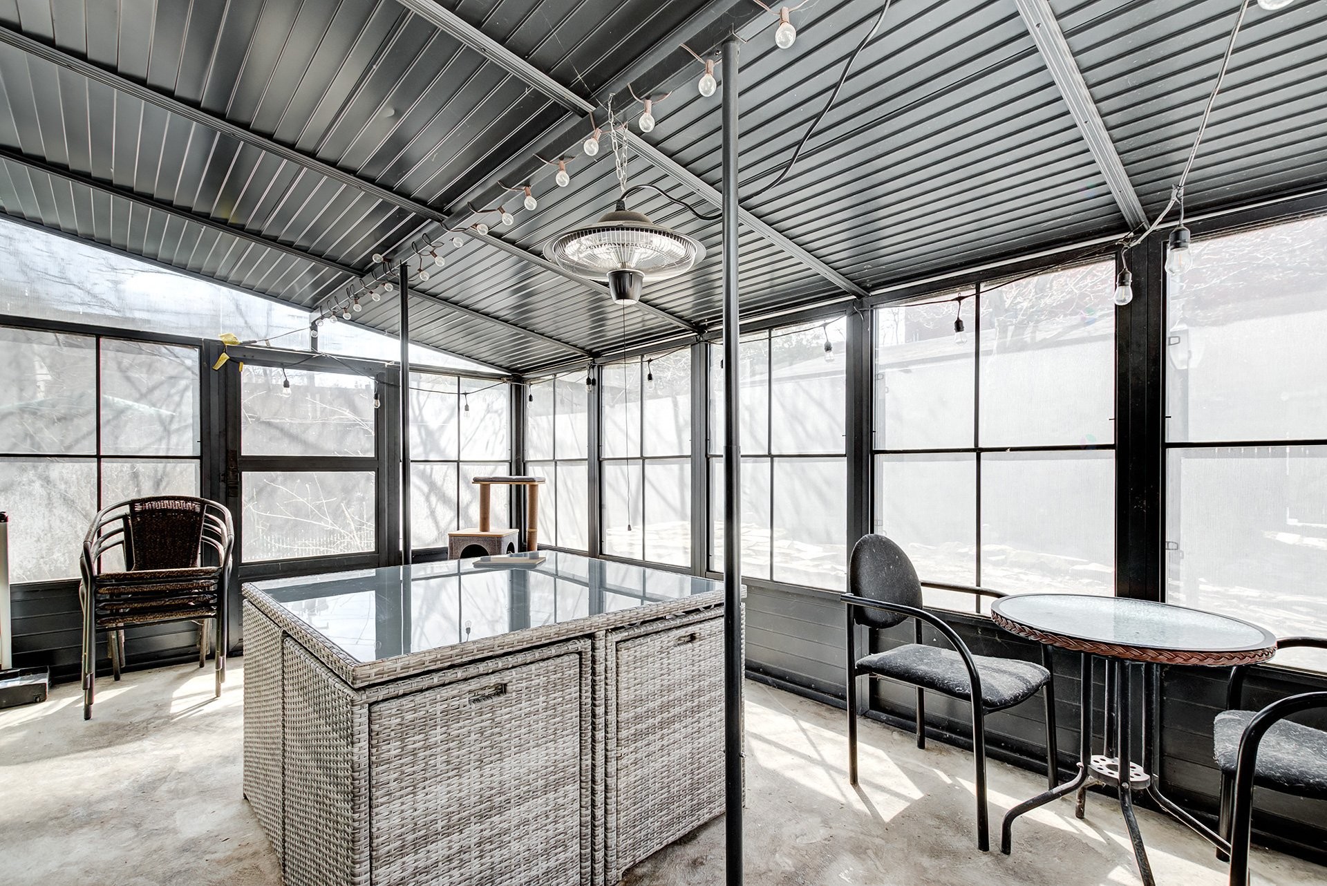 









36


Av. Dubé

,
Montréal-Est,




QC
H1B4W6

